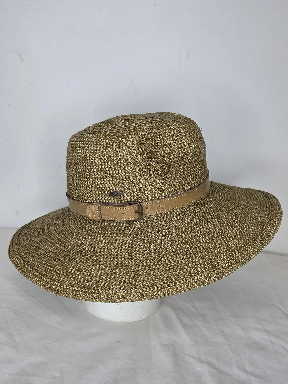 Scala OS Womens Hat Gold Paper Braided Straw with Tan Leather Band